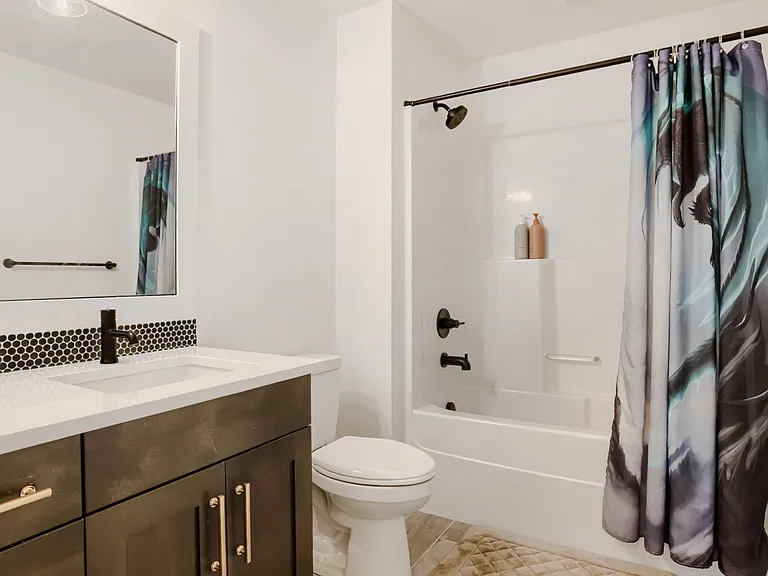 7353 NW Oakfern Dr — Photo 25