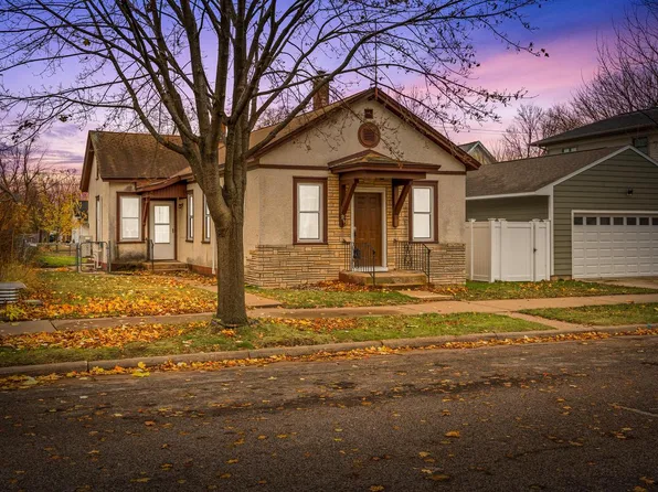 936 Hood STREET, La Crosse, WI 54601