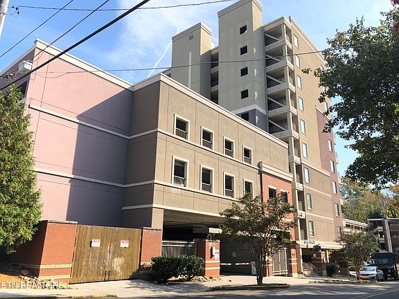 3rd image of 1735 Lake Ave APT 607