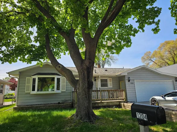 1204 27th STREET S S, La Crosse, WI 54601