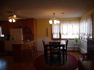 2nd image of 4726 SE 21st St