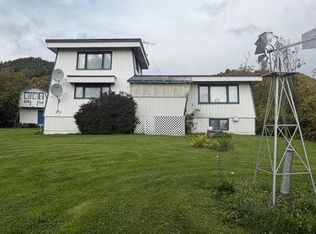 56692 Thurston Dr, Homer, AK 99603