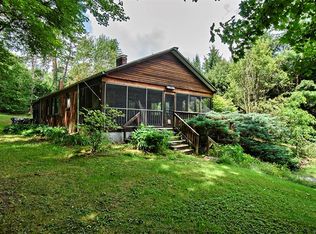 450 W Mercer St, Harrisville, PA 16038