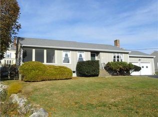 40 Beach Pond Rd, Groton, CT 06340