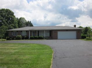 3280 New Milford Rd, Atwater, OH 44201
