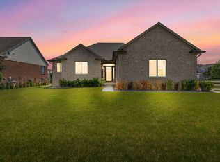 29372 W Jennifer Dr, New Baltimore, MI 48051