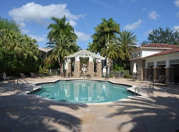 5th image of 7634 Old Thyme Ct