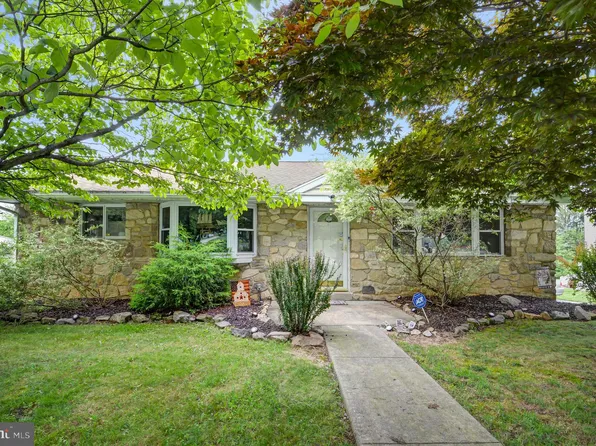 2308 Alsace Rd, Reading, PA 19604