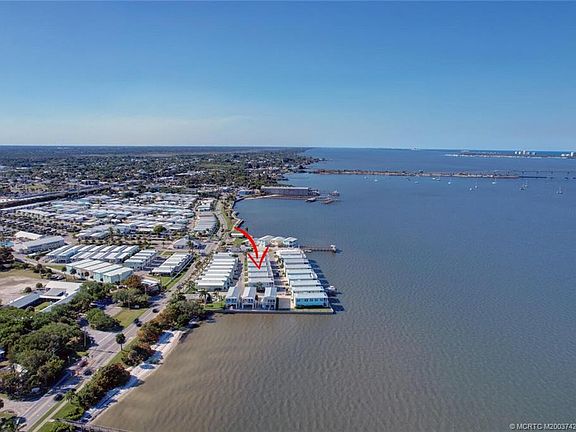 2nd image of 421 NE Intercoastal Dr