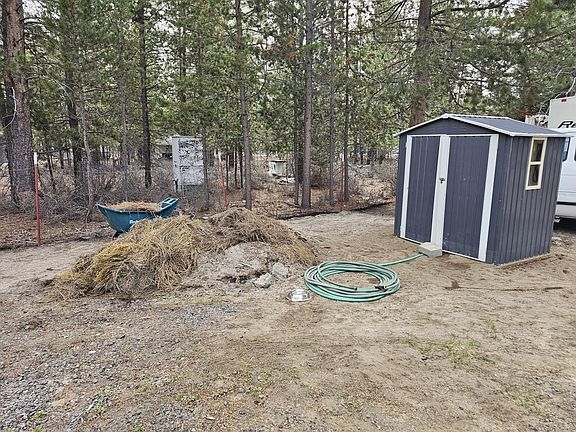 4th image of 15696 Rim Dr