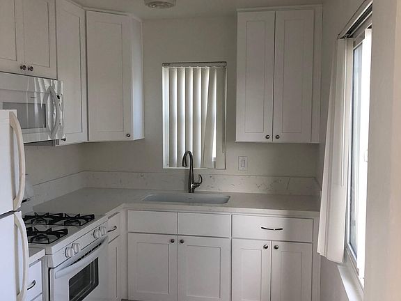 4th image of 1789 Fortuna Ave