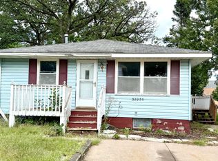 38935 7th Ave, North Branch, MN 55056