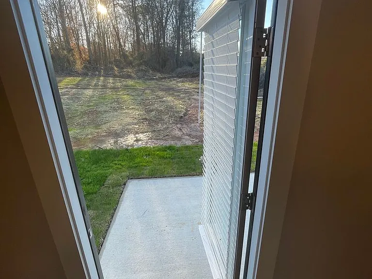 333 Buckhorn Cir — Photo 35