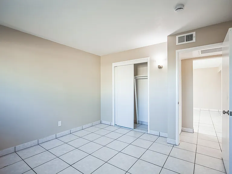 74460 Alessandro Dr — Photo 18