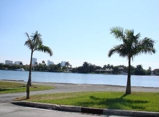 1200 Van Buren St, Hollywood, FL 33019