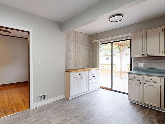 5th image of 1128 N 66th St
