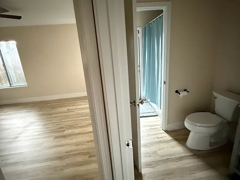 1720 Richard Ct — Photo 6
