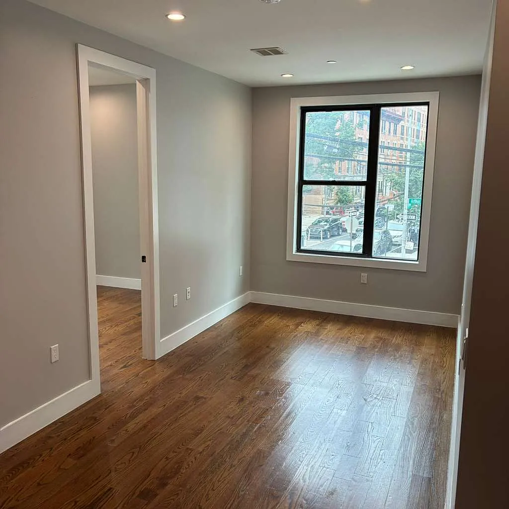 3 bed, $3,600 — Photo 1