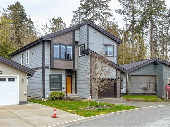 17 Saanich Ridge Dr, East Saanich 2, BC V8M 0B8