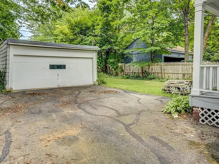 17611 Winslow Rd #3 — Photo 2