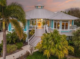 746 Eagle Point Dr, Venice, FL 34285