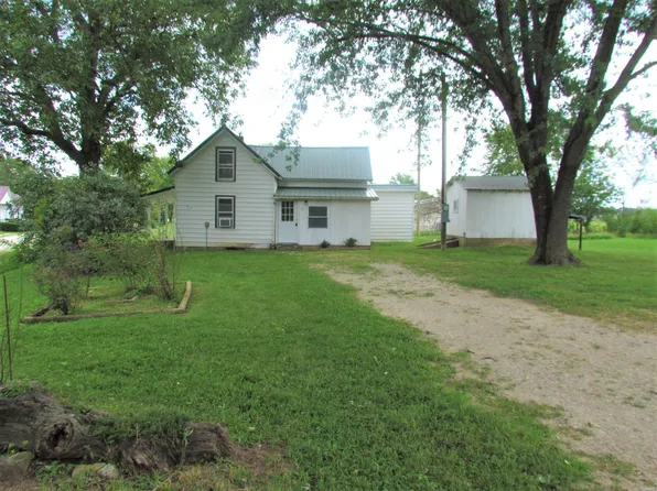 86 S 4th St, Leasburg, MO 65535