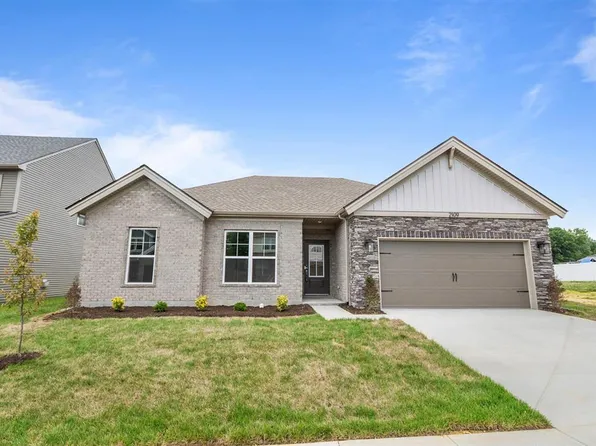 2109 Pebble Wood Dr, Owensboro, KY 42303
