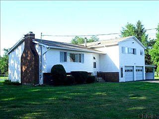 4 Pin Oak Dr Kinderhook Ny 12106 Zillow