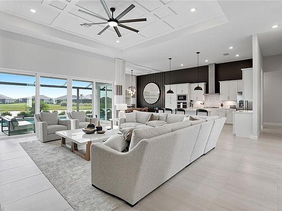 5th image of 15063 Longs Ln
