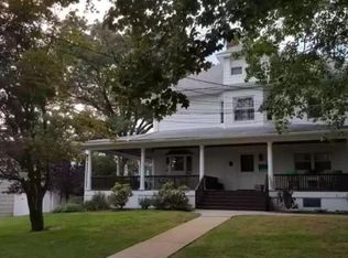 24 Elmwood Rd APT 3, Verona, NJ 07044