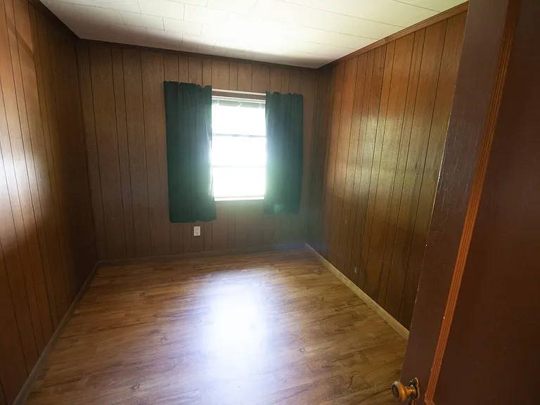 1671 School St — Photo 14