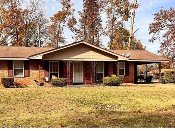 1702 Marlowe Dr, Montgomery, AL 36116