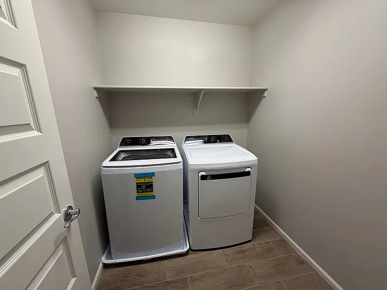 733 E Commonwealth Ave #22 — Photo 11
