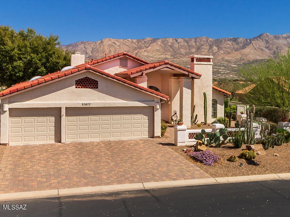 1st image of 37977 S Samaniego Dr