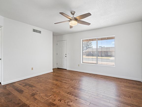 4th image of 3420 E DRAGOON Avenue