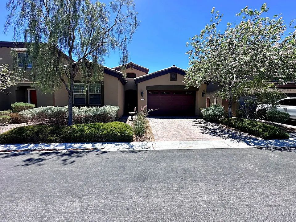71 Newton Ridge Way