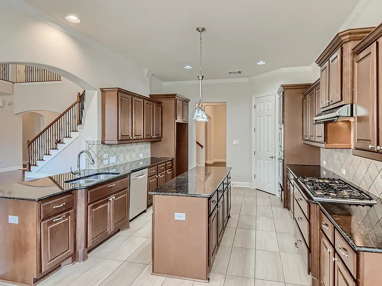 3822 Remington Rd — Photo 27
