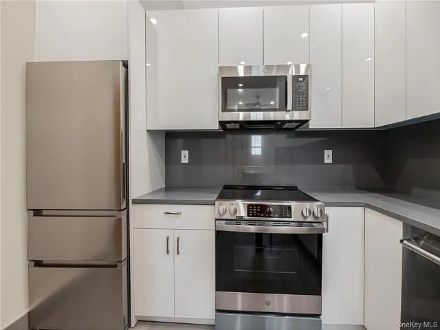 26 Pondfield Rd W #1D — Photo 5