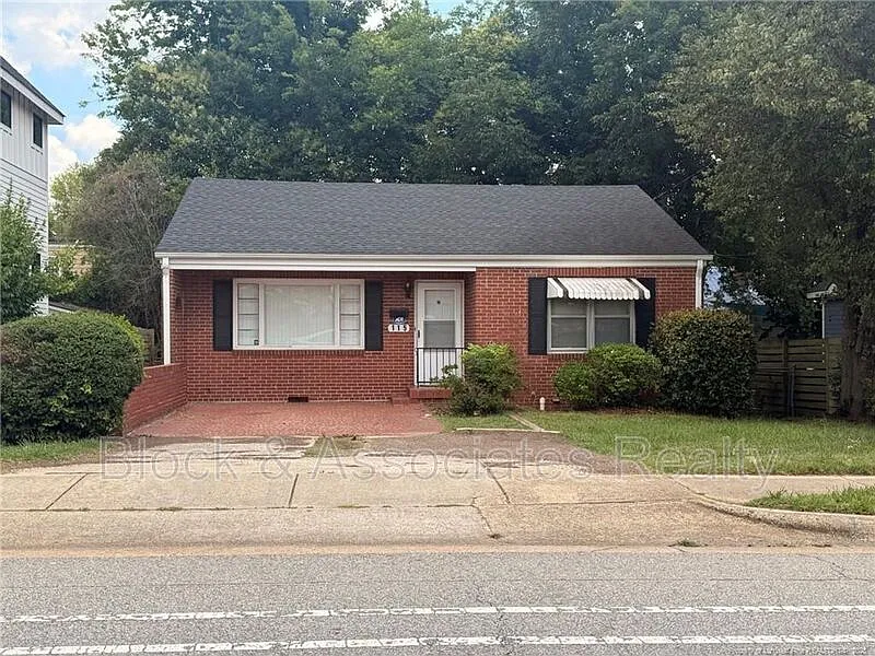 115 S Tarboro St