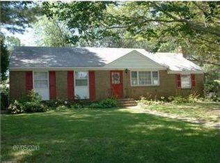 3601 Linnet Ln, Portsmouth, VA 23703