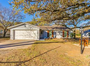 4208 S Cravens Rd, Fort Worth, TX 76119