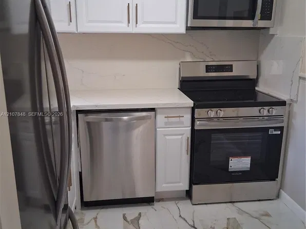9750 Sunrise Lakes Blvd APT 106, Fort Lauderdale, FL 33322