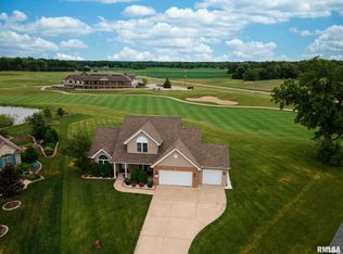 8206 W Coyote Creek Dr, Peoria, IL 61607