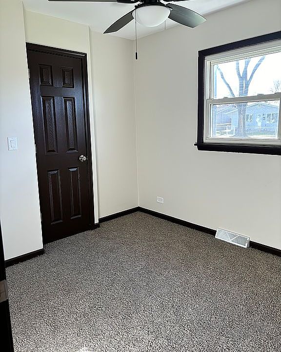 1st image of 14829 Sacramento Ave
