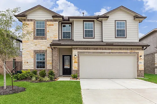 1523 Alpine Dr Photo 1