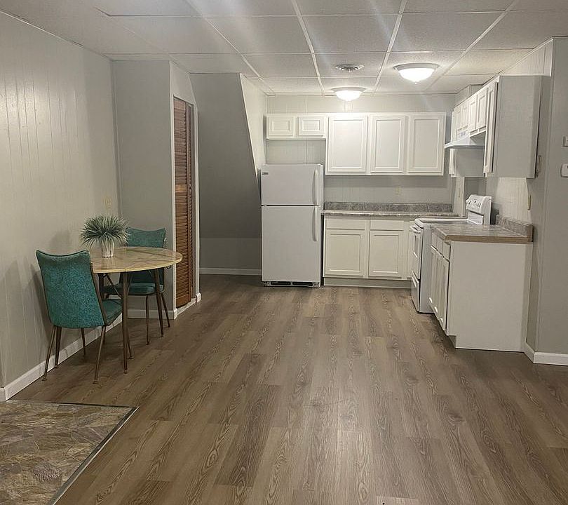 1st image of 507 E Main St #11376681