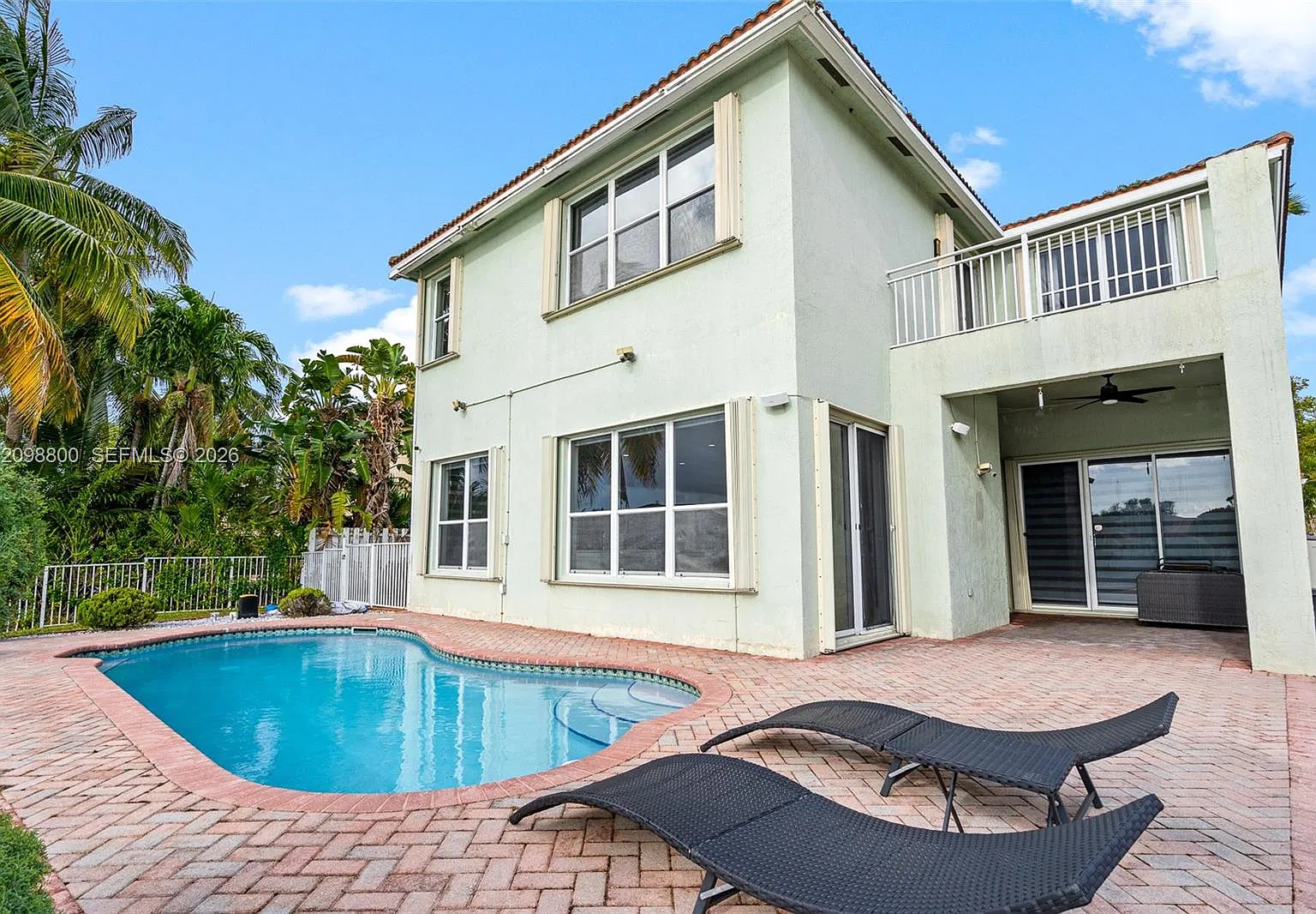 4 bed, 3080 sqft, $6,500 — Photo 2