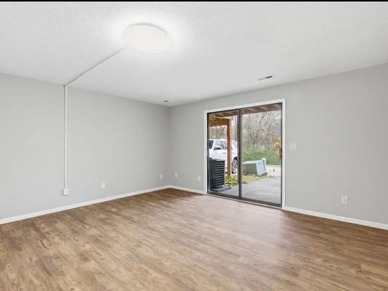 315 Foxfire Dr — Photo 11