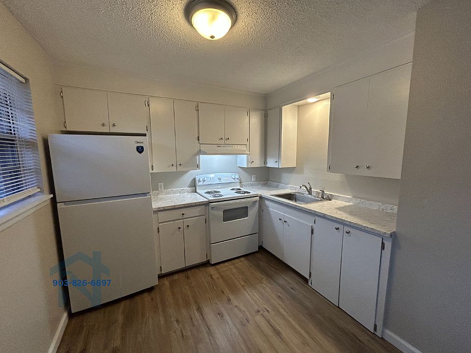 1st image of 600 Thomas St #11455378