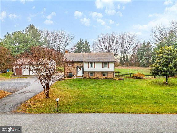 4th image of 4503 Pine Valley Ct